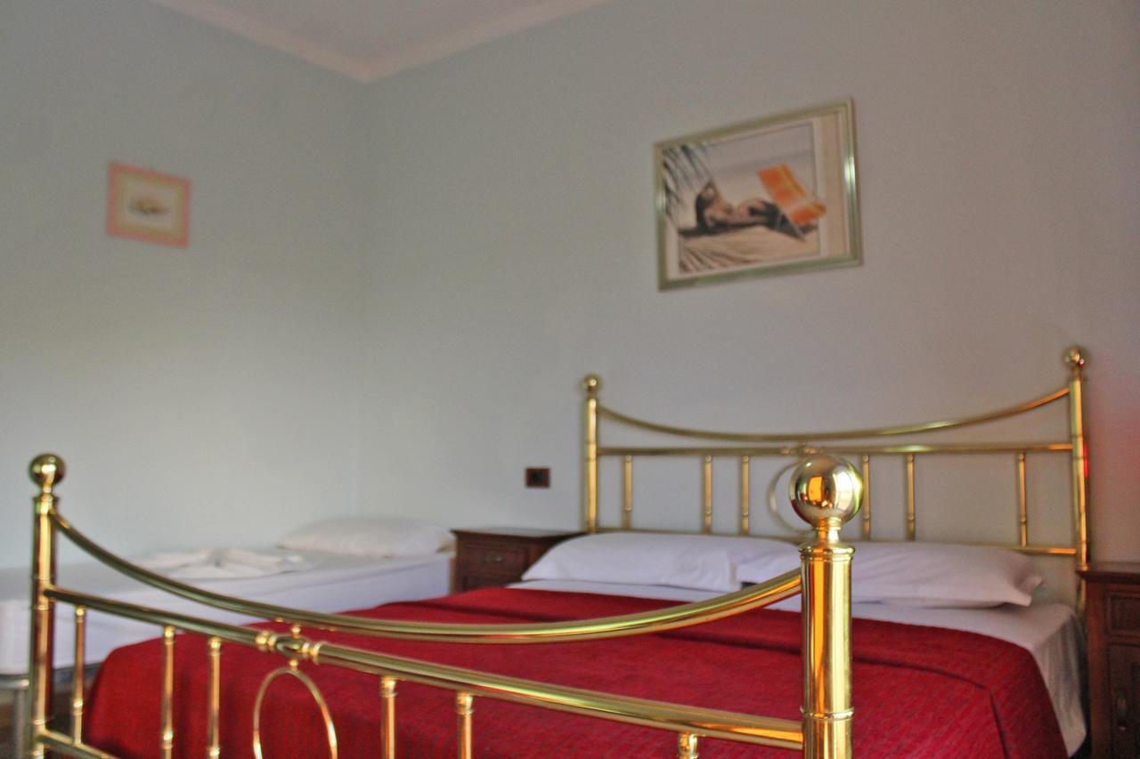 Risus Hotel Golem  Dış mekan fotoğraf